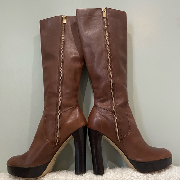 All leather sexy platform tall boots. Michael Kors. Classic. - Picture 7 of 7